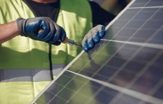 Solar PV Module Recycling & Reuse